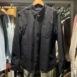 Everlane Japanese Oxford Button Down - Men’s Medium - Black